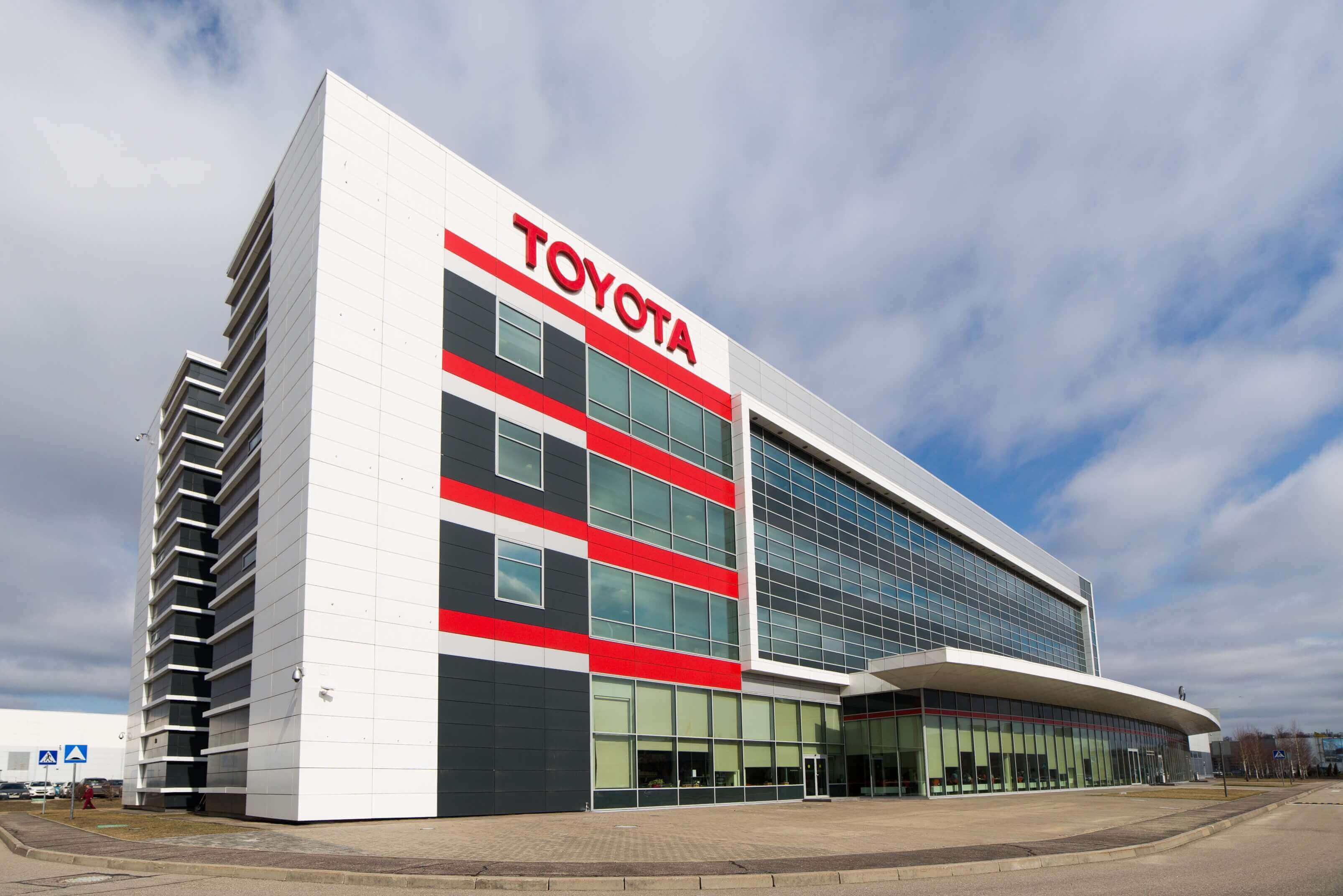 Изображение на странице Последние новости и события в мире Toyota Тойота Центр Курск